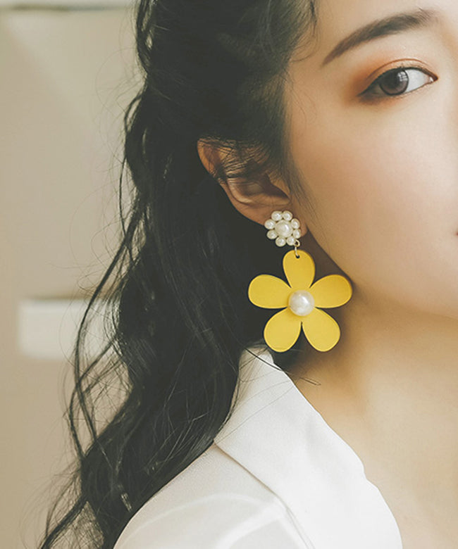 Classy Yellow Daisy Pearl Drop Earrings Ly1806