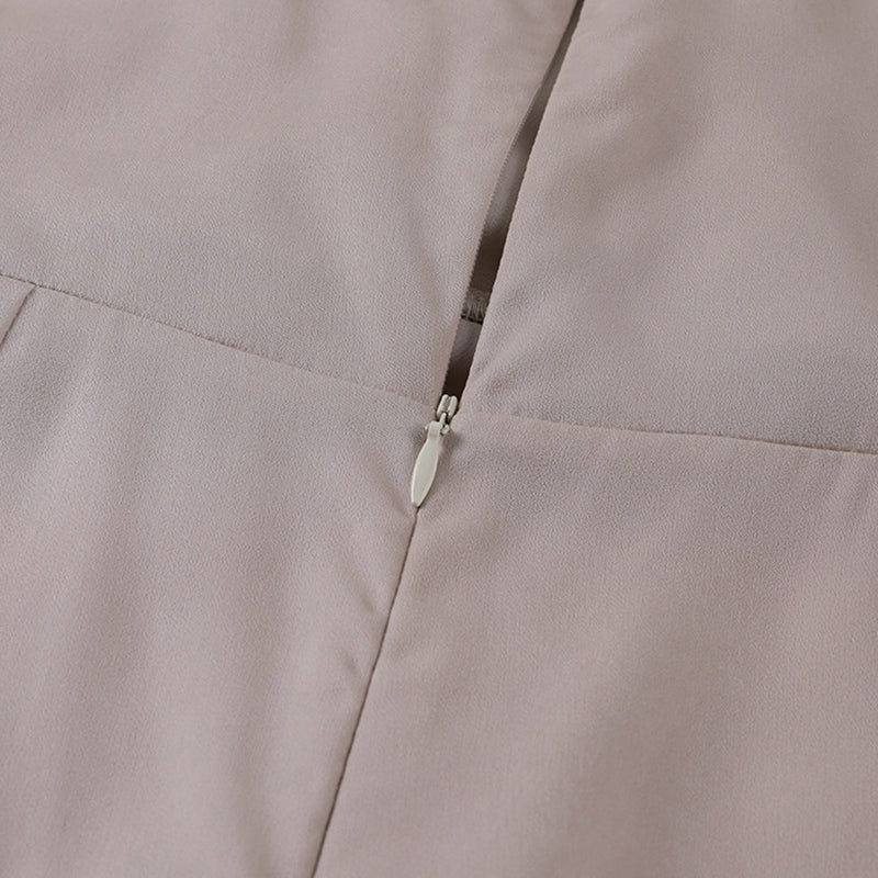 Aicelle - Classy Midi Dress
