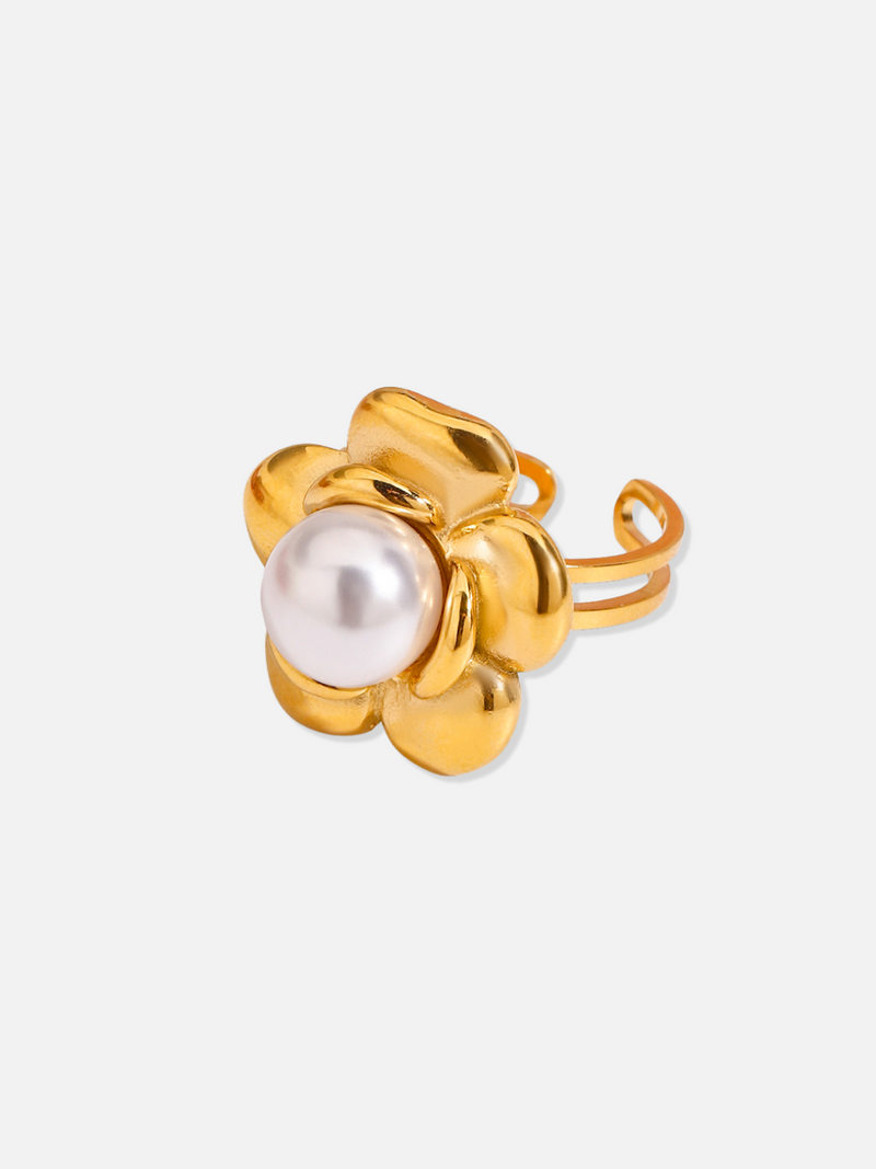 Daisy Pearl Adjustable Ring