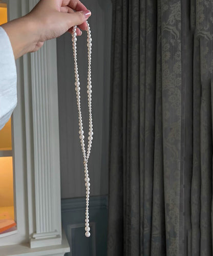 White Pearl Beading Gratuated Bead Necklace