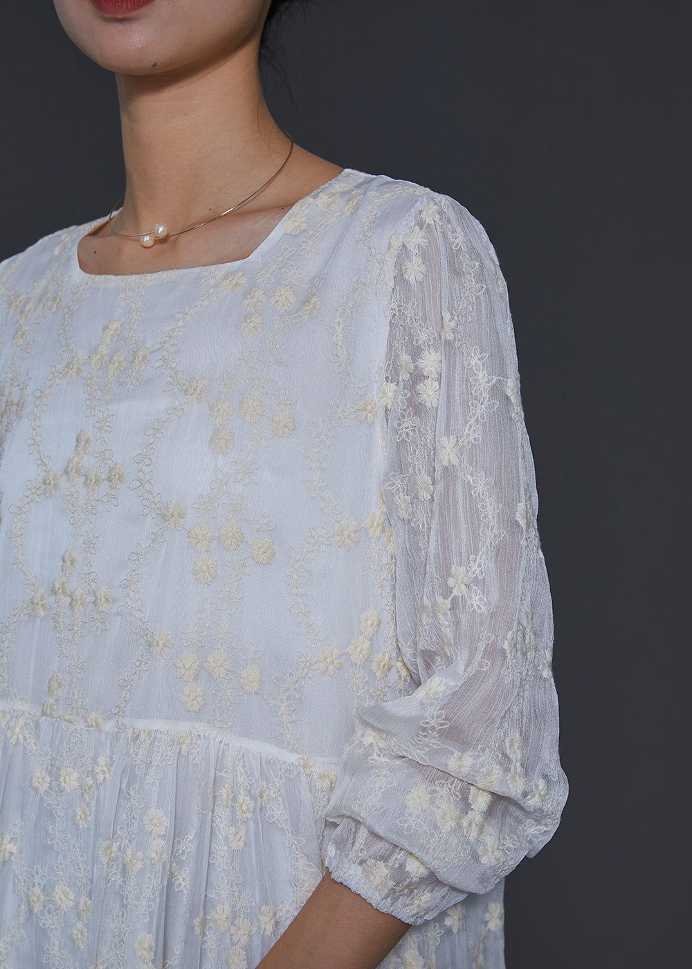 Fine White Square Colla Embroidered Silk Long Dress Spring Sd1105