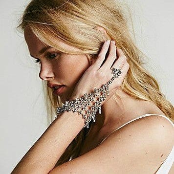 Chain Flower Finger Bracelet