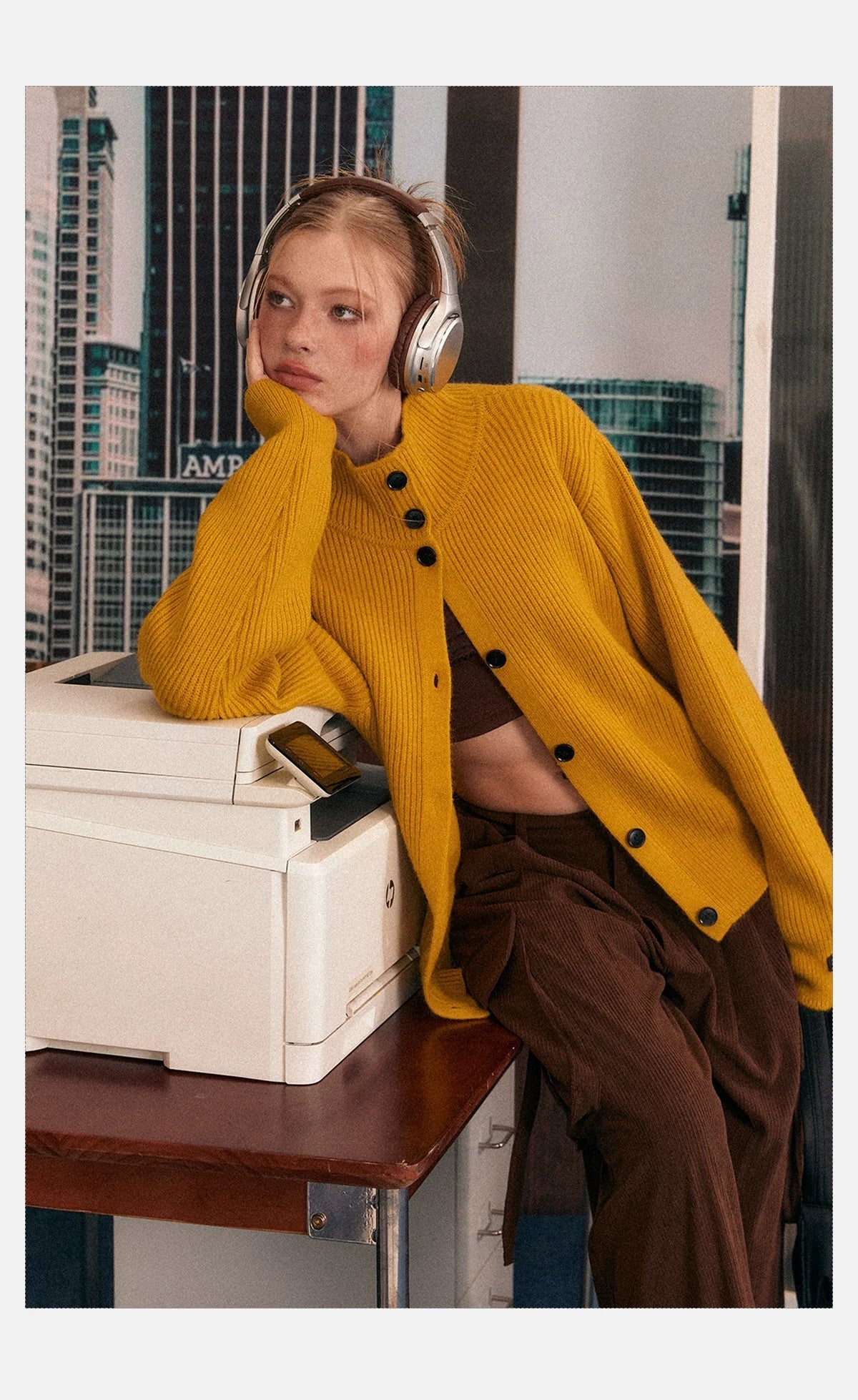 Ribbed Knit Texture Button-up Cardigan