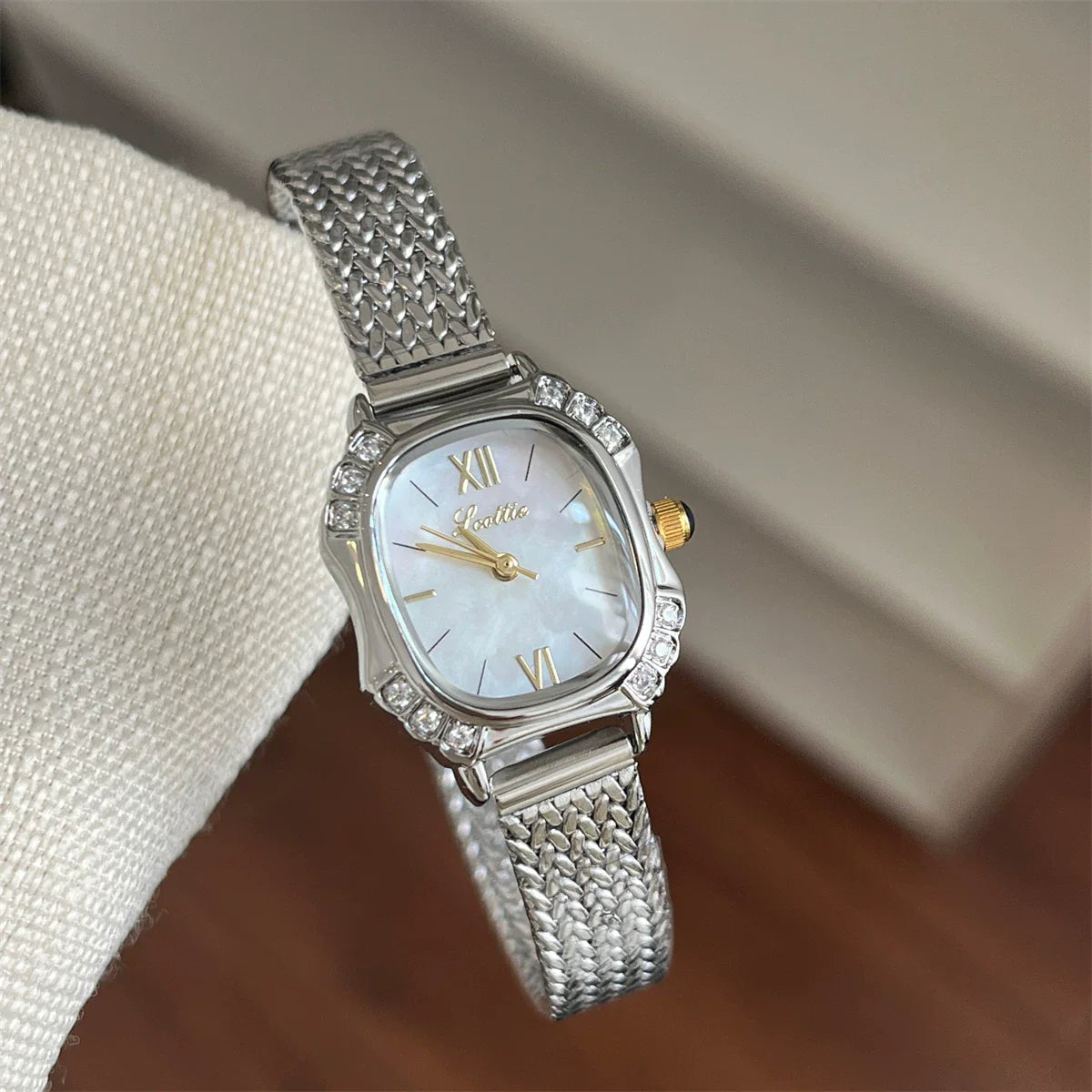 Mother-of-pearl Square Bracelet Watch