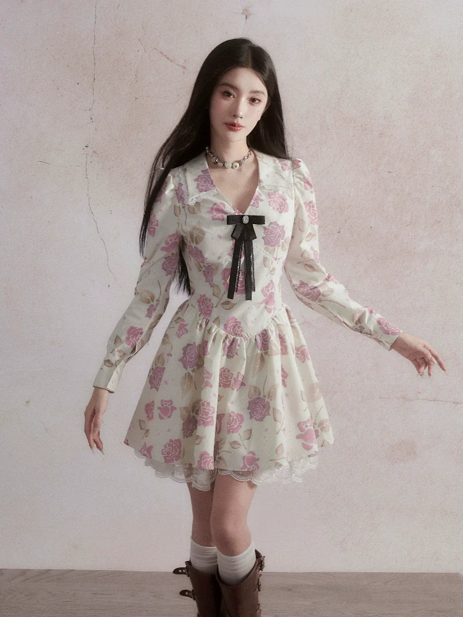 Romantic Lace-trimmed Mini Dress With Bow Detail