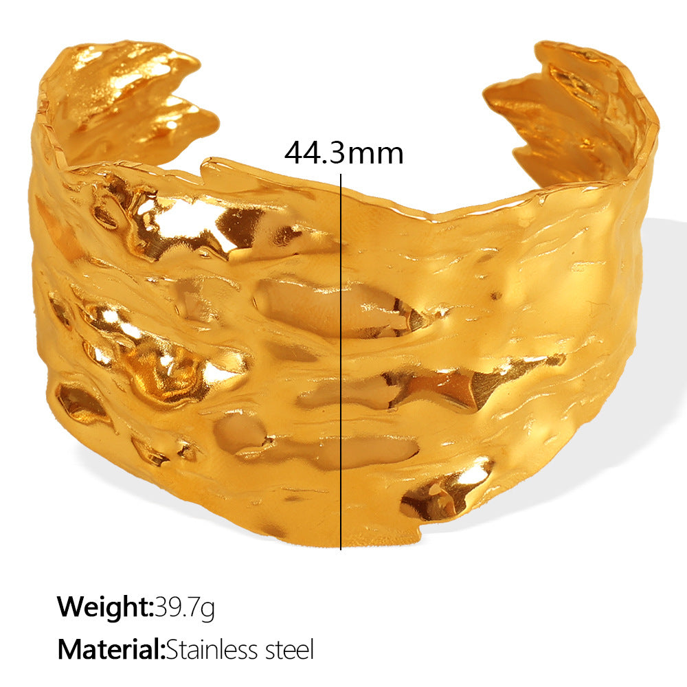 Ileana Sculpted Cuff Bracelet