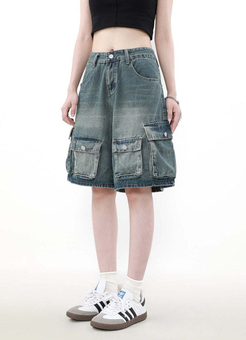 Denim Cargo Shorts With Multiple Utility Pockets