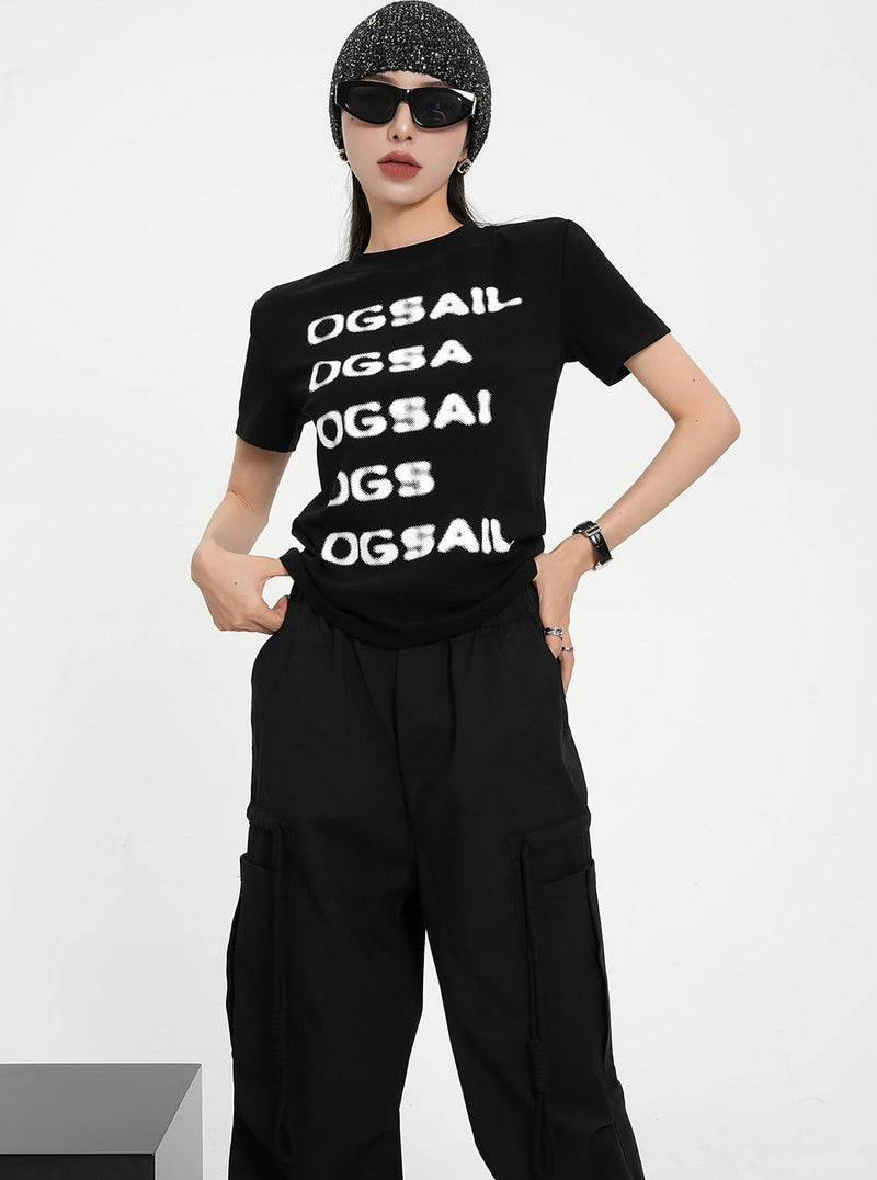 Graphic Logo Tee - Short Sleeve Crew Neck T-shirt