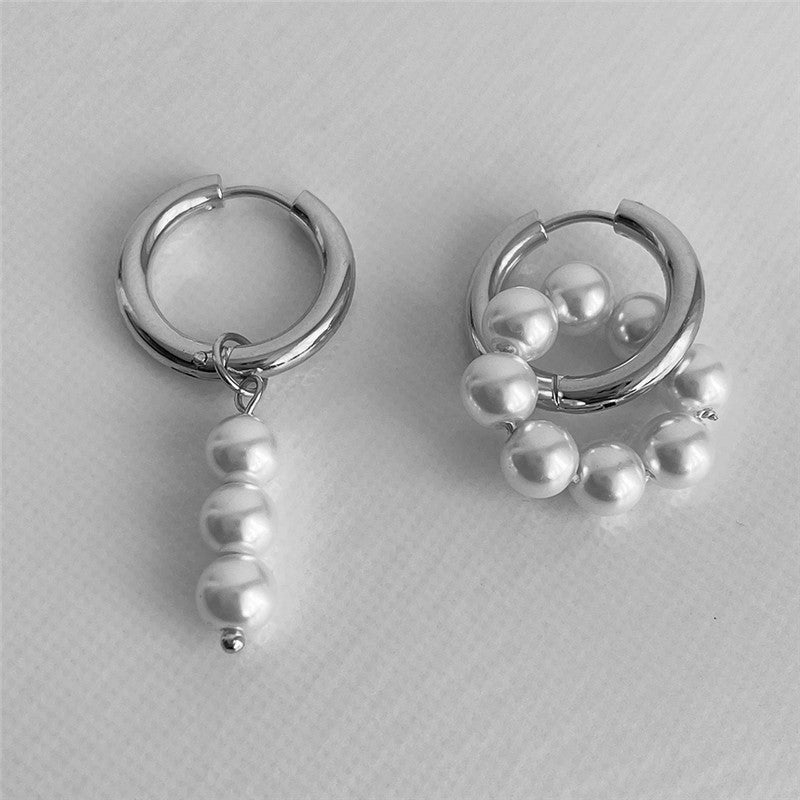 Saja Geometric Pearl Earrings