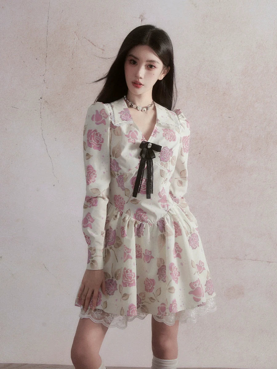 Romantic Lace-trimmed Mini Dress With Bow Detail