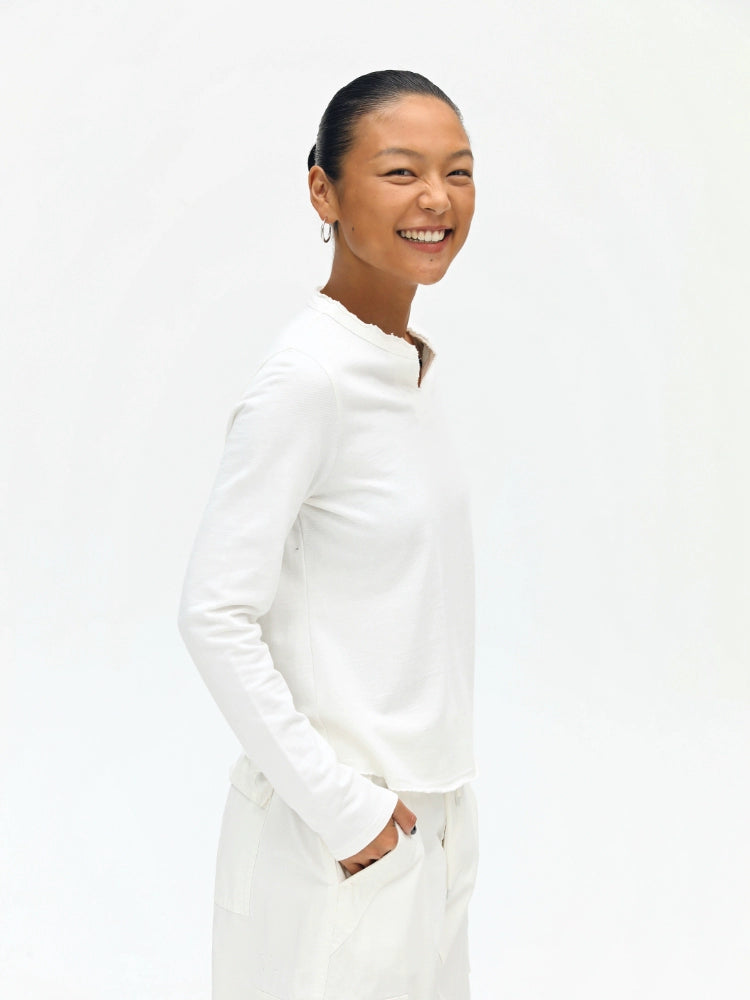Plain V-neck Long Sleeve T-shirt