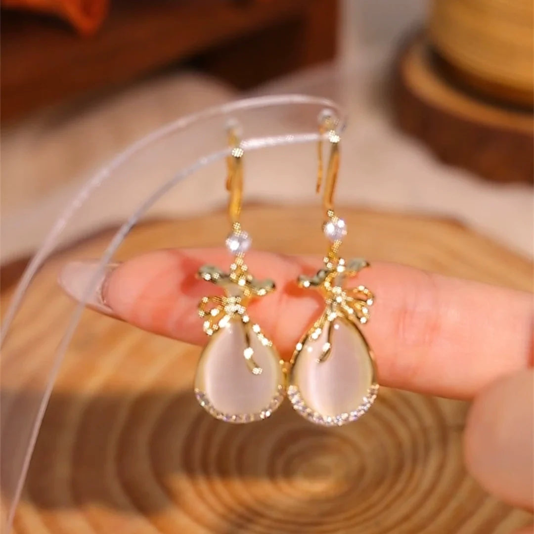 Naomy Gold Cat's Eye Drop Earrings