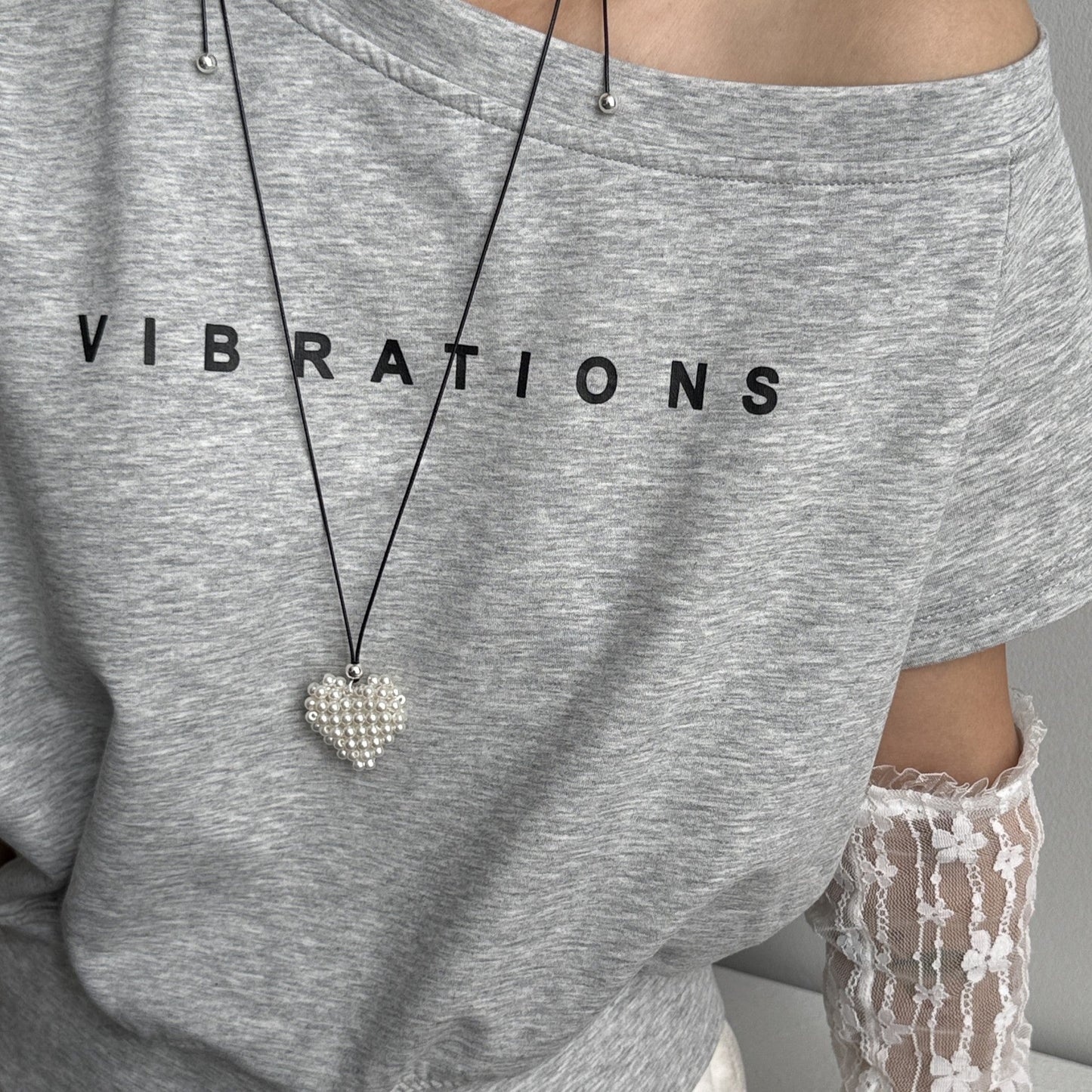 Aliza Clover Pearl Necklace