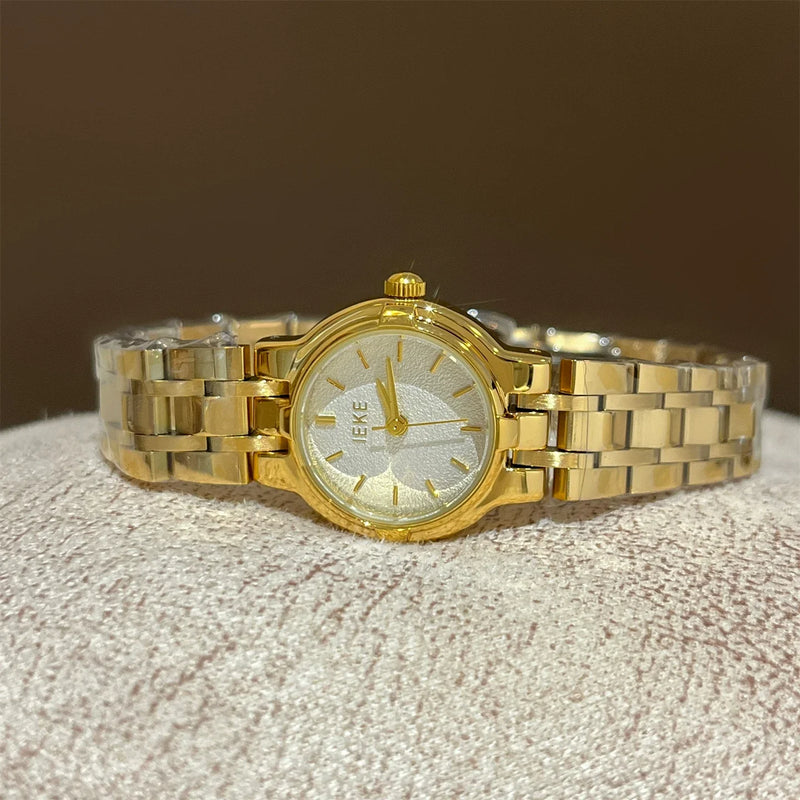 Round Minimalist Bracelet Watch