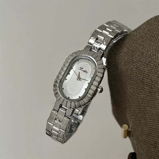 Oval Dial Minimalist Bracelet Watch