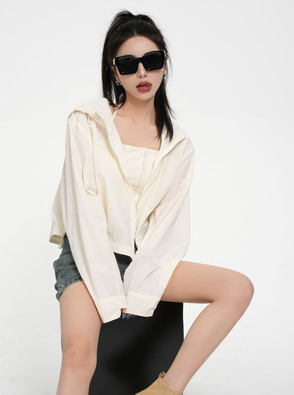 Textured Contrast Duo: Ivory Puff-sleeve Crop Blouse & Black Quilted Bomber Jacket Set