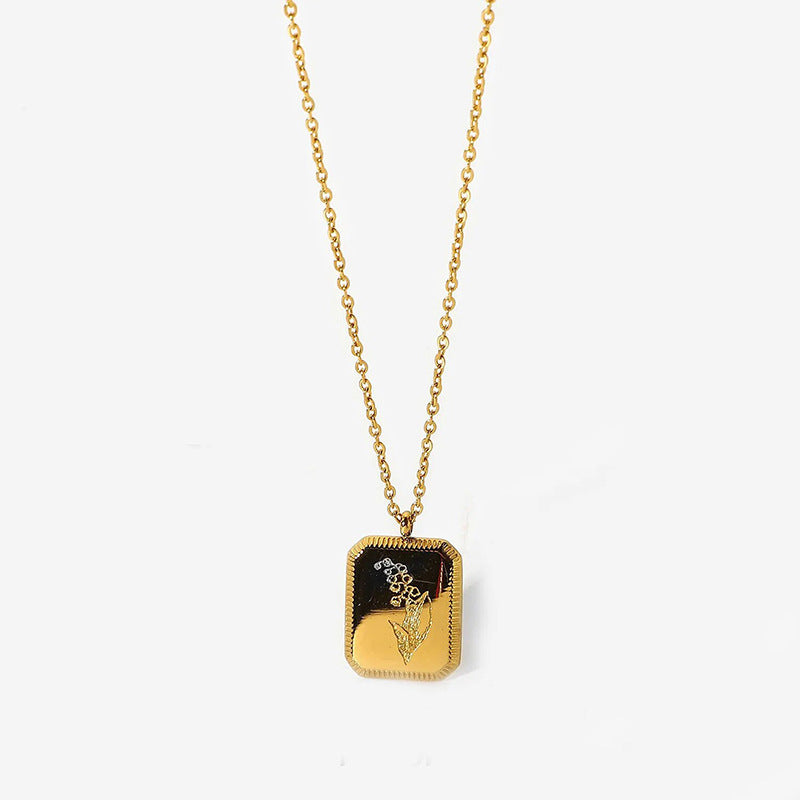 Briel Birth Flower Pendant Necklace
