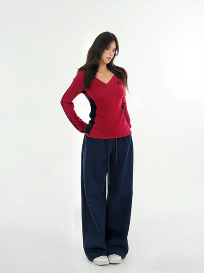 Lightweight V-neck Long-sleeve Sweater