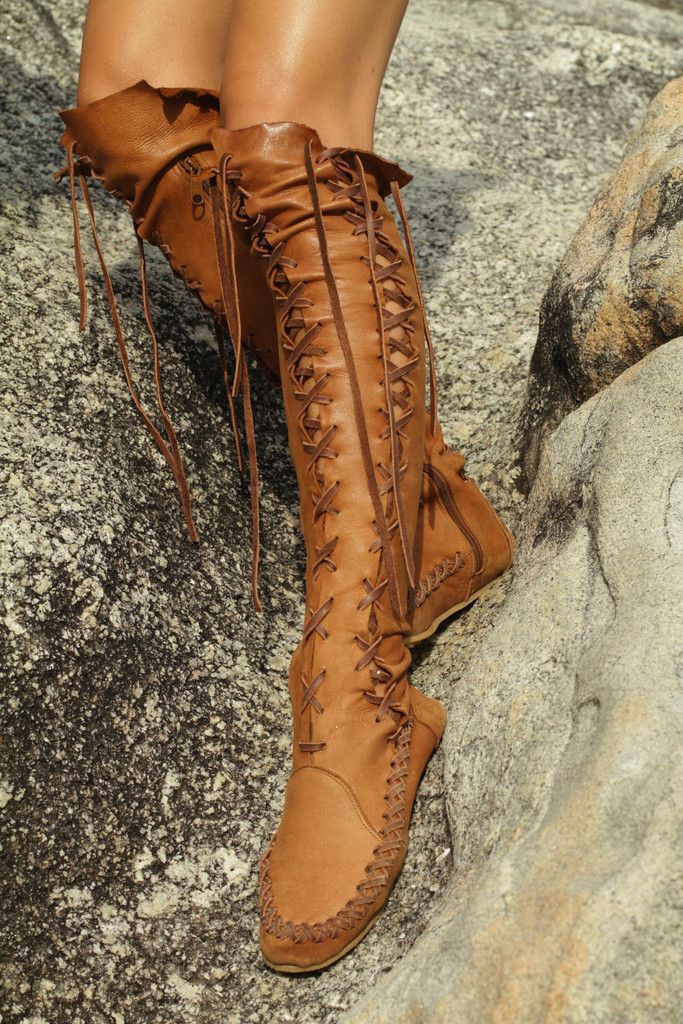 Graceful Orthopedic Boots for Modern Look