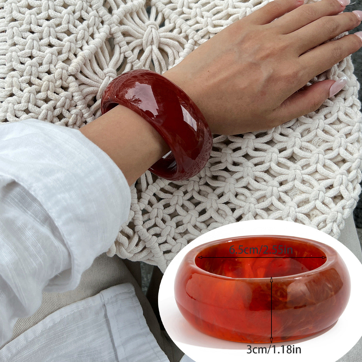 Helene Asymmetric Glossy Resin Bracelet