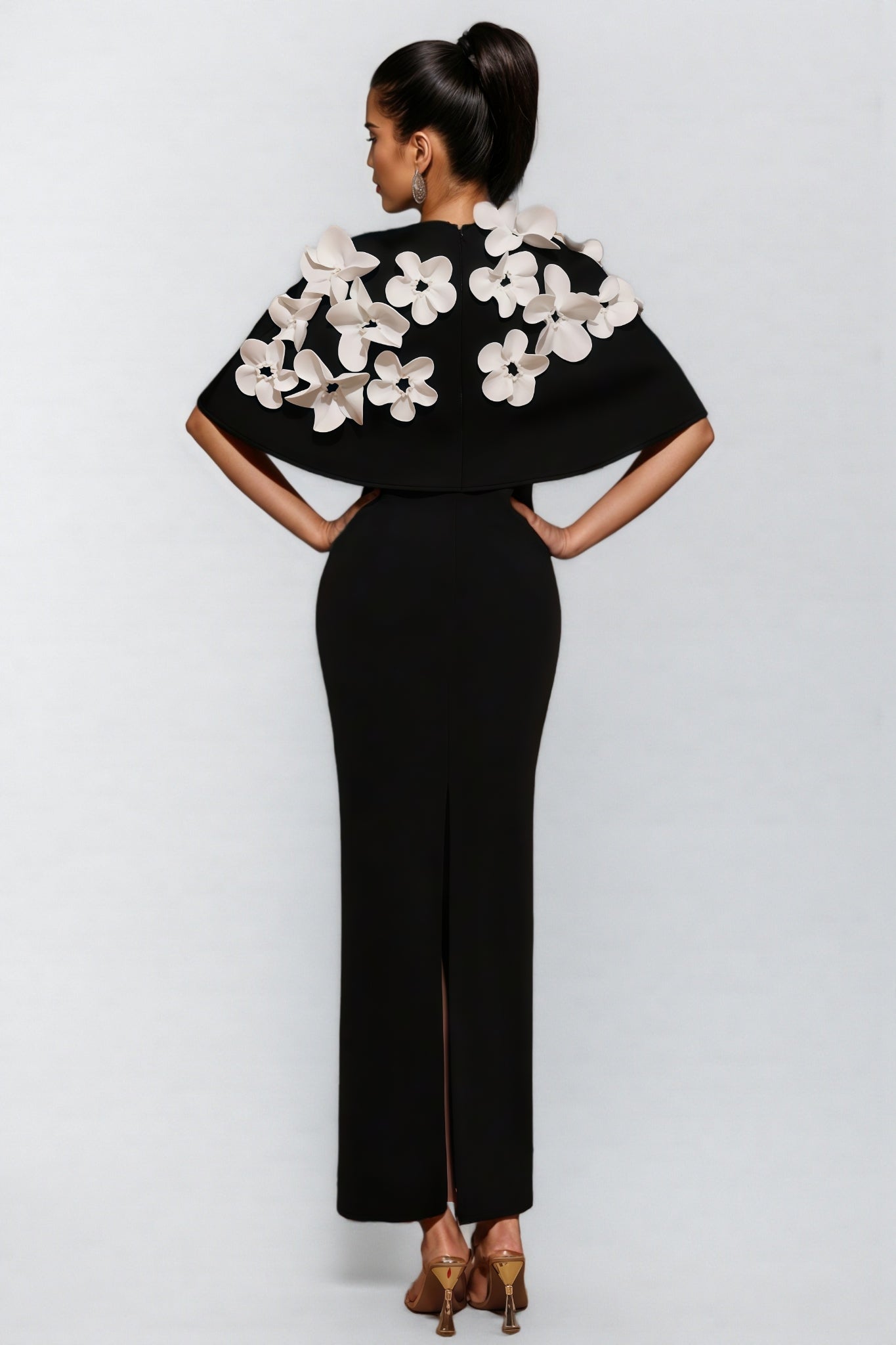 Elma Black 3d Maxi Dress