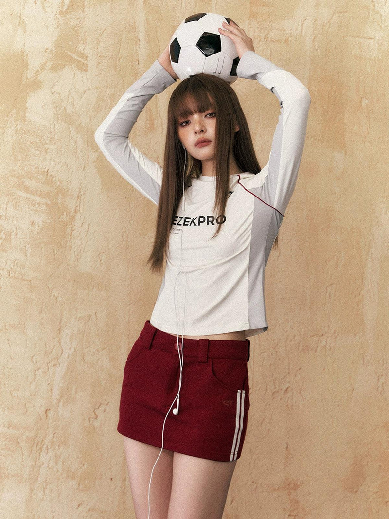 Ezek Long Sleeve Crop Top - Athletic Colorblock T-shirt With Logo Print and Ringer Neckline