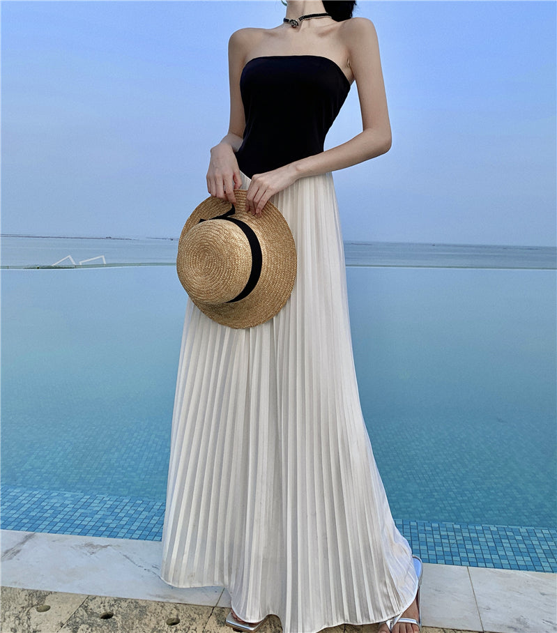 Off-shoulder Pleated Maxi Dress Flowing Summer Outfit