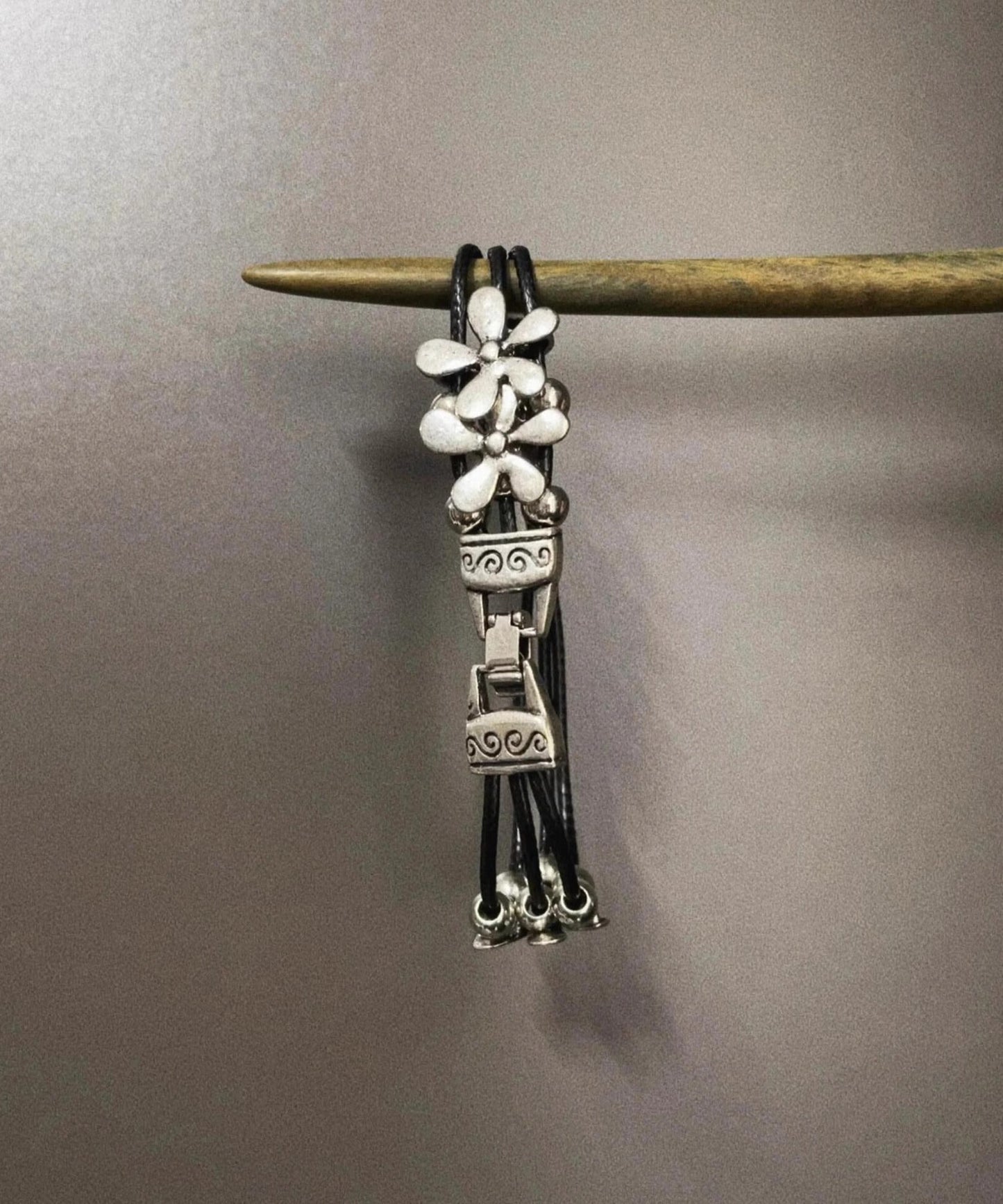 Retro Silk Stainless Steel Alloy Bracelet