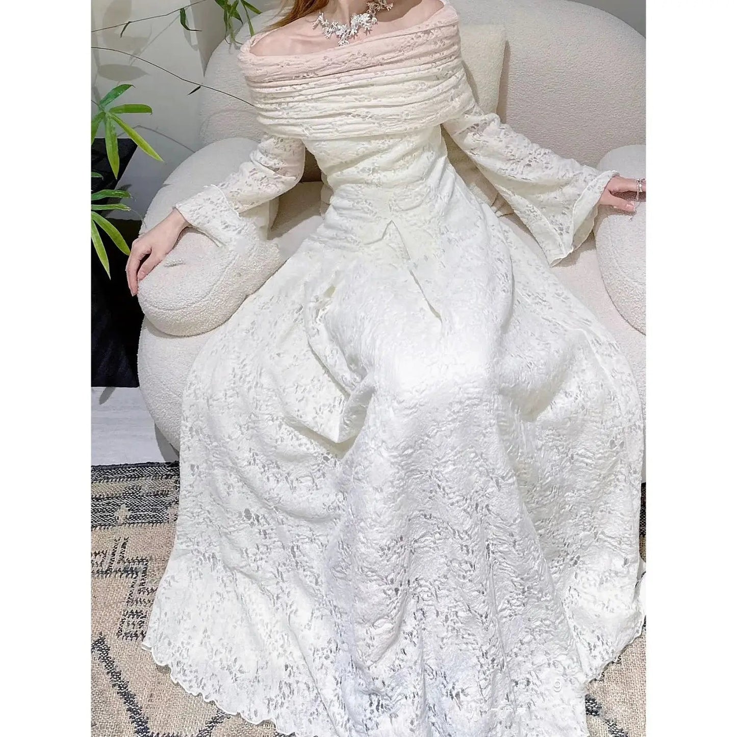 Autumn/winter Retro Flare Sleeve Off Shoulder Shawl White Dress Slimming Knitted Jacquard Fishtail Maxi Dress for