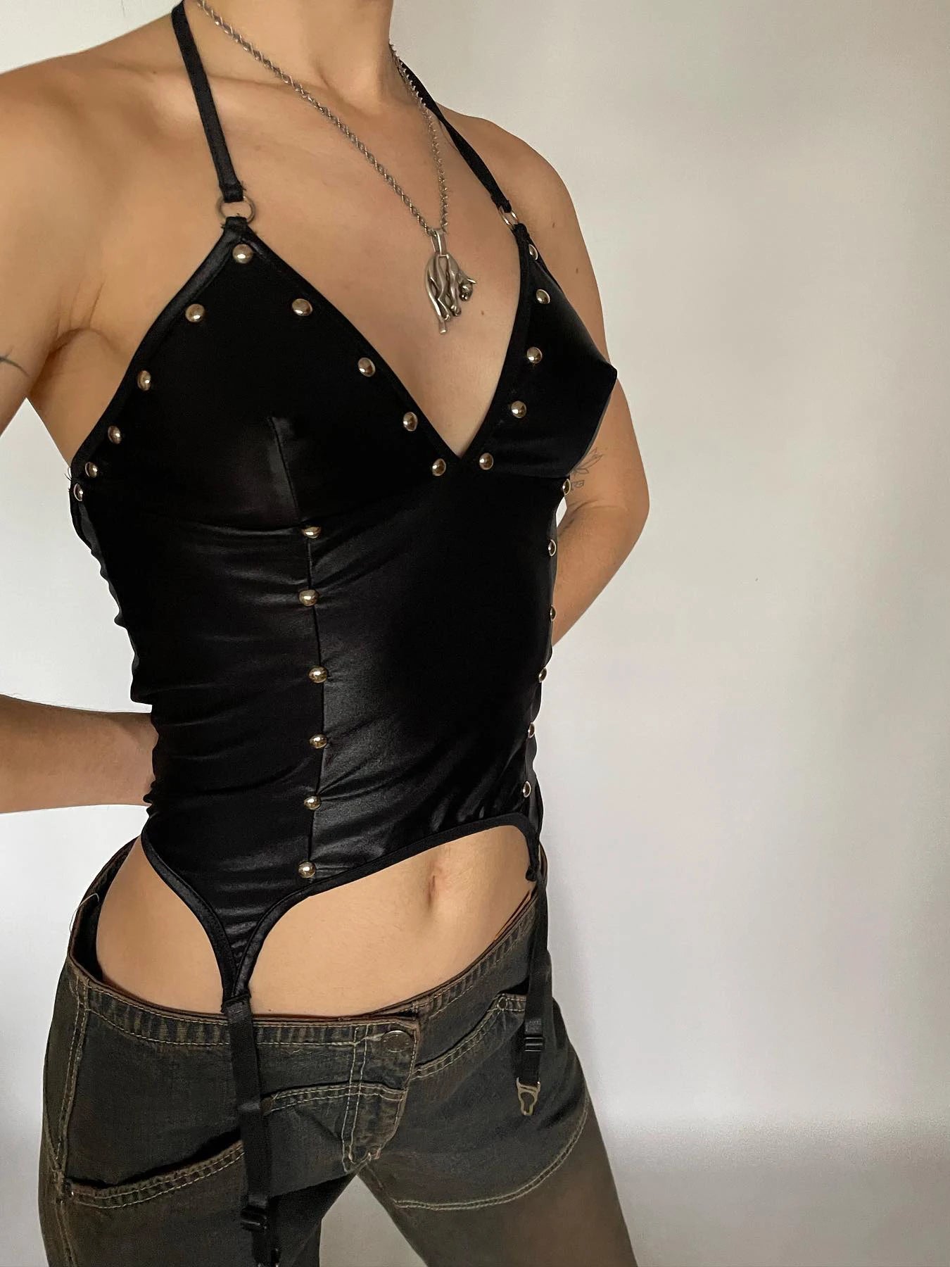 Skinny Pu Spliced Satin Rivet Design ��s Camisole Tops Retro Gyaru Darkly Punk Blouses