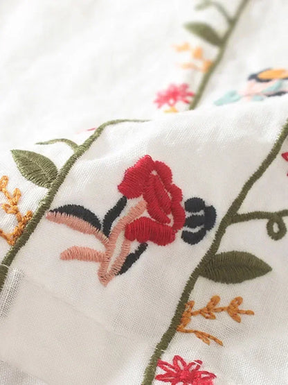Flower Embroidery Cotton Linen Shirt Summer O-neck Short Sleeve White Pullover Top Street Blouse