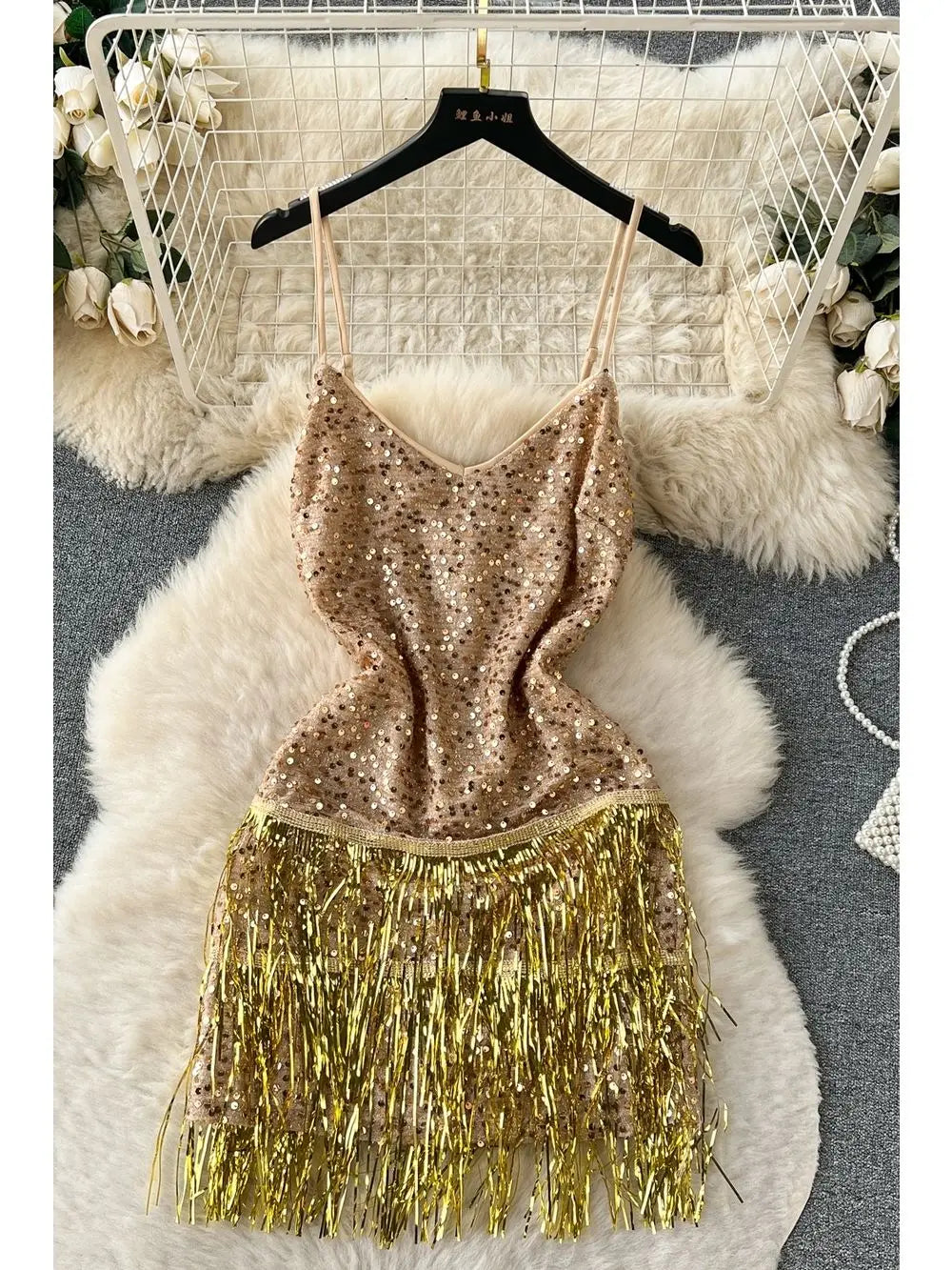 French High End Strap Glitter Camisole Dress Female Spicy Girl Slimming Tassel Splicing Sleeveless Aline Midi Dress for
