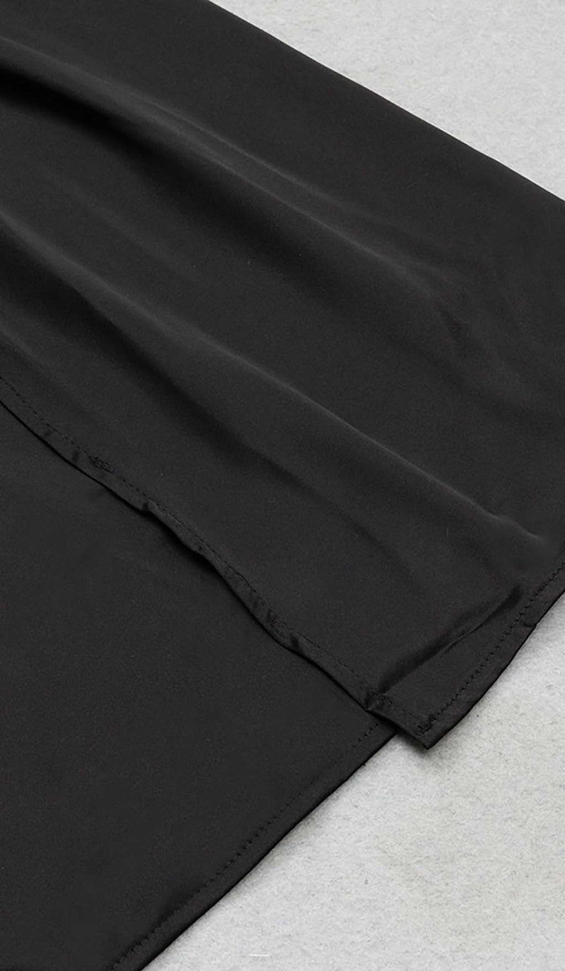 Sleeveless Bandage Midi Dress in Black