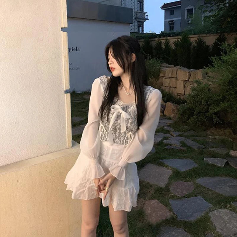 Cropped Shirts Bow Lace Patchwork Blouses Summer Korean Print Square Collar Bandage Long Sleeve Slim Tops