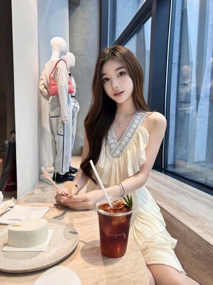 Spicy Girl Vcollar Ruffle Edge Sleeveless Halter Dress for Summer French Beach Style Loose Sweet Aline Midi Dress