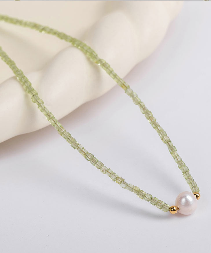 Simple Green 14k Gold Pearl Gem Stone Graduated Bead Necklace