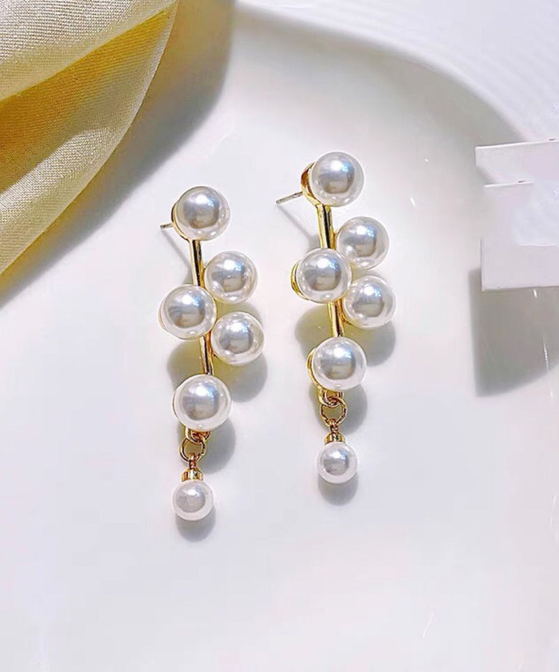 White Alloy Pearl Stud Earrings Ly1784