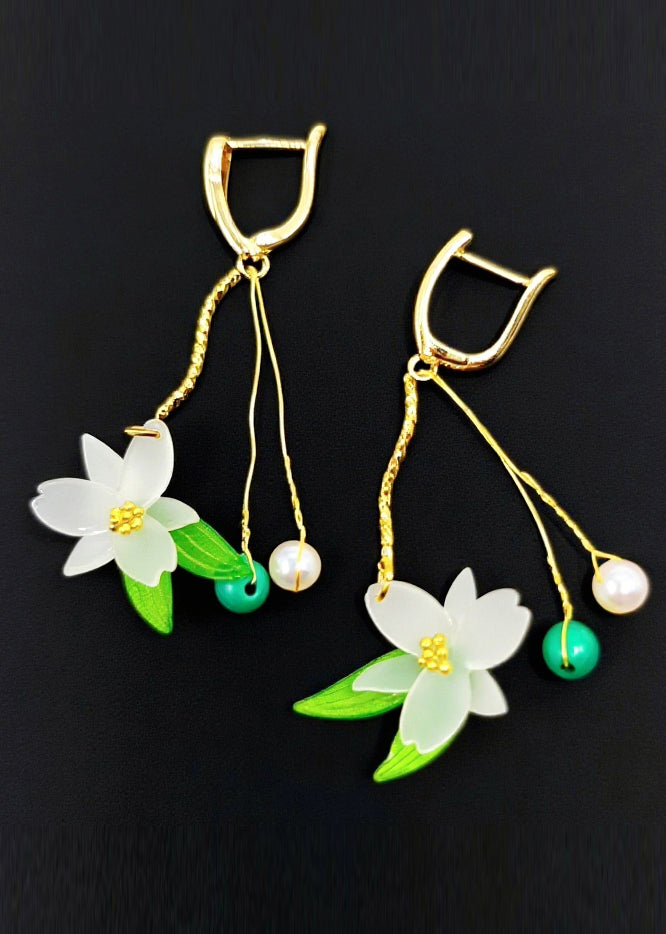 White Flower Tasseled Acrylic Drop Earrings