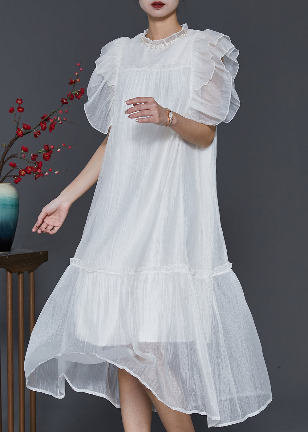 White Silk Long Dress Ruffled Nail Bead Petal Sleeve Sd1068