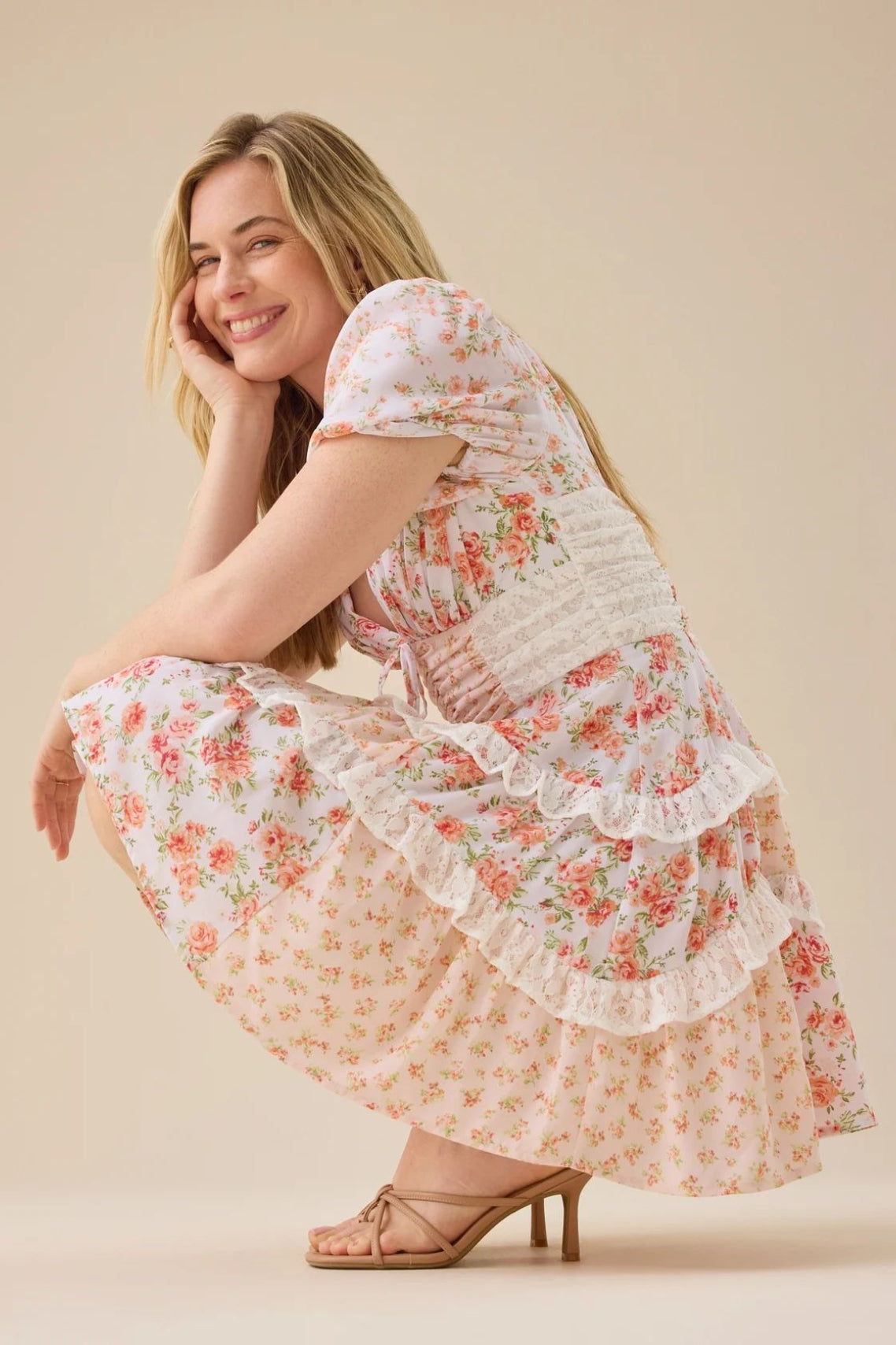 Lace Patchwork V Neck Puff Short Sleeve Mini Dress