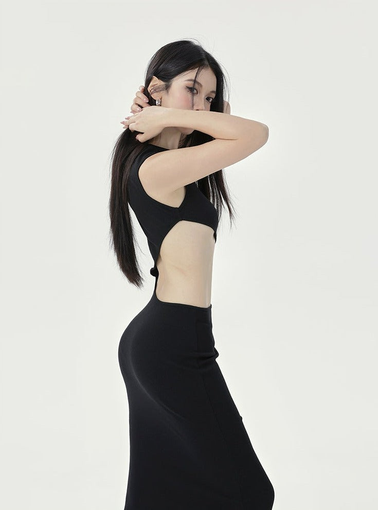 Black Cutout Sleeveless Maxi Dress