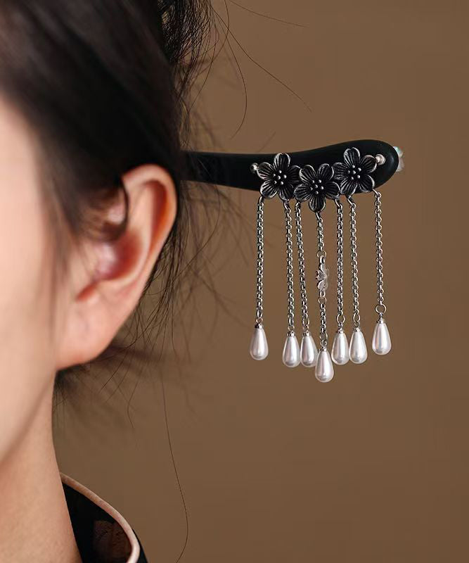 Handmade Black Wooden Three Plum Blossoms Tassel Hairpin