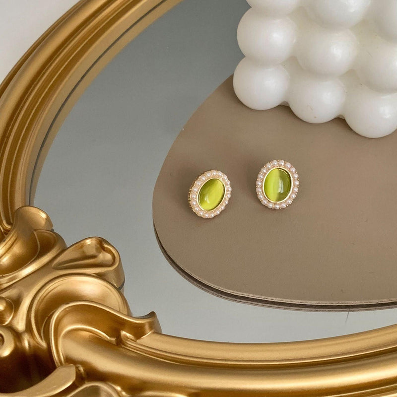 Olivia Baroque Stud Earrings