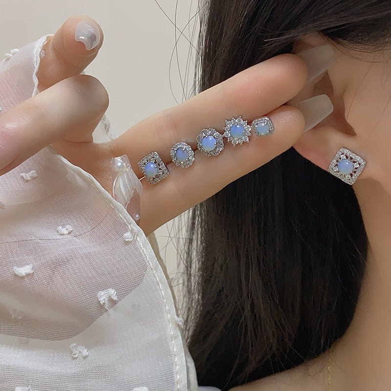 Baroque Stud Earrings - Rachelle