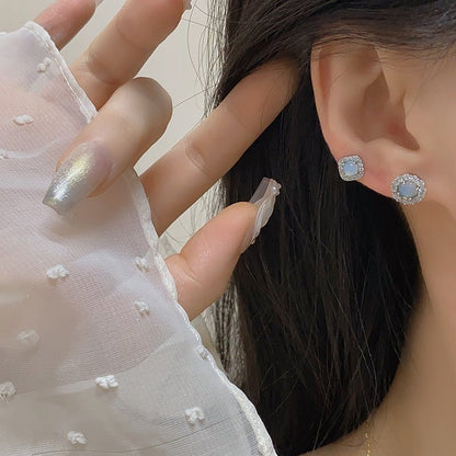 Baroque Stud Earrings - Shelly