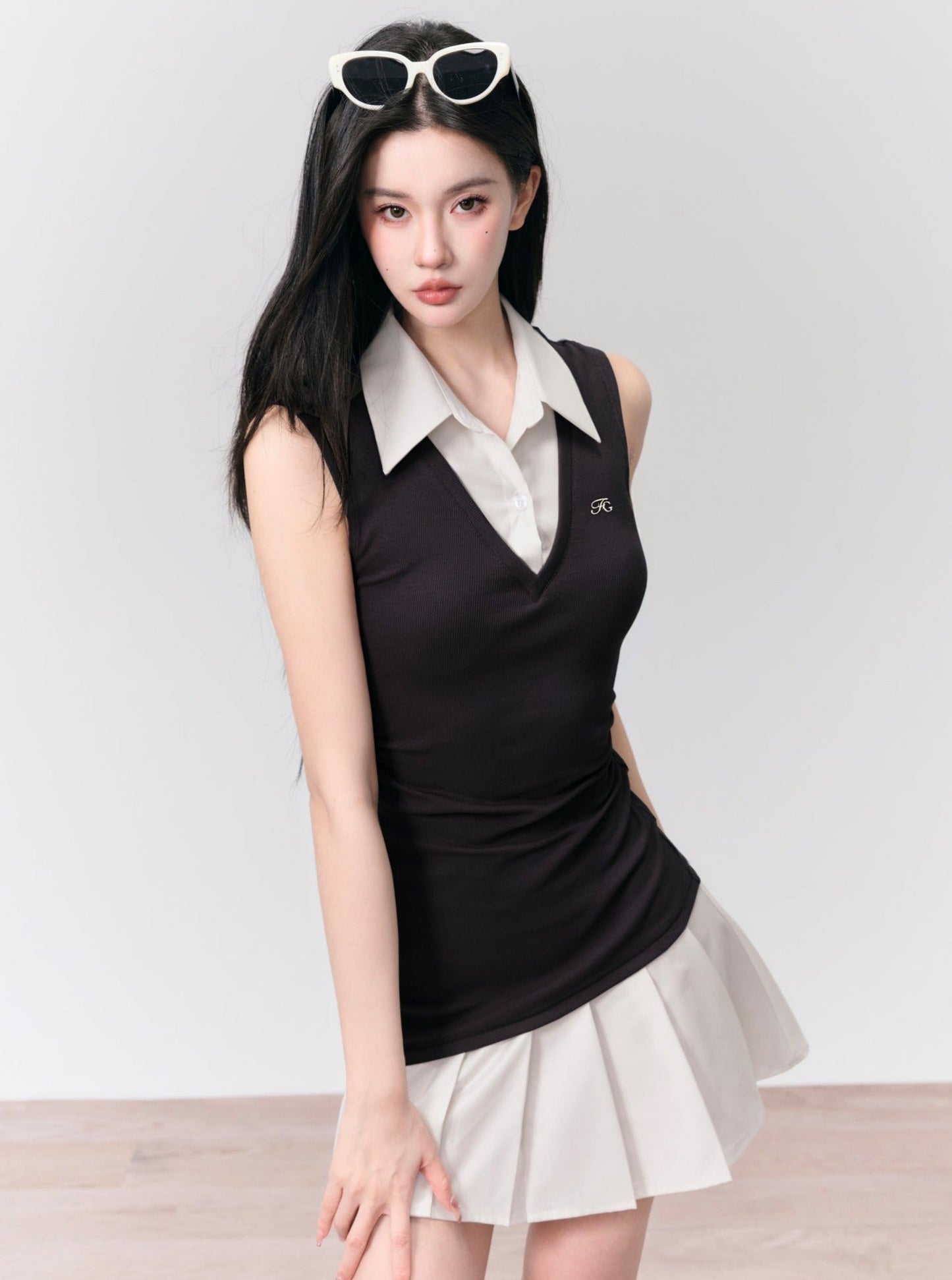 Contrast Collared Mini Dress Duo
