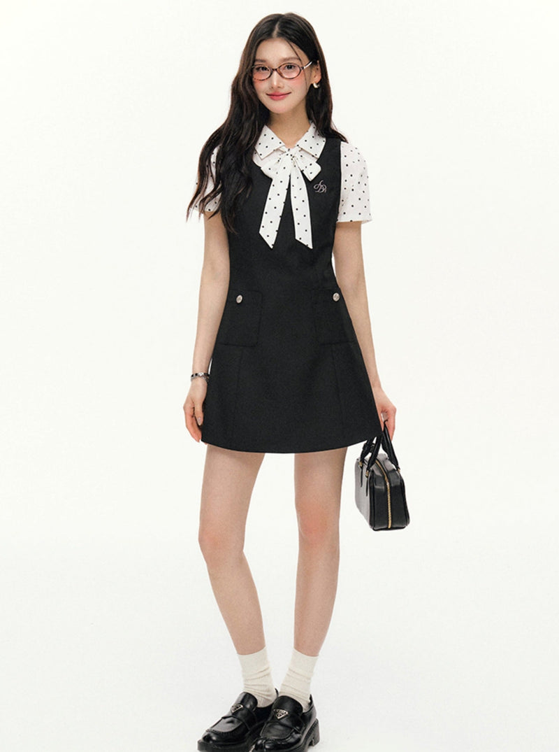 Sleeveless A-line Mini Dress - Sporty Pocket Detail Tank Tunic