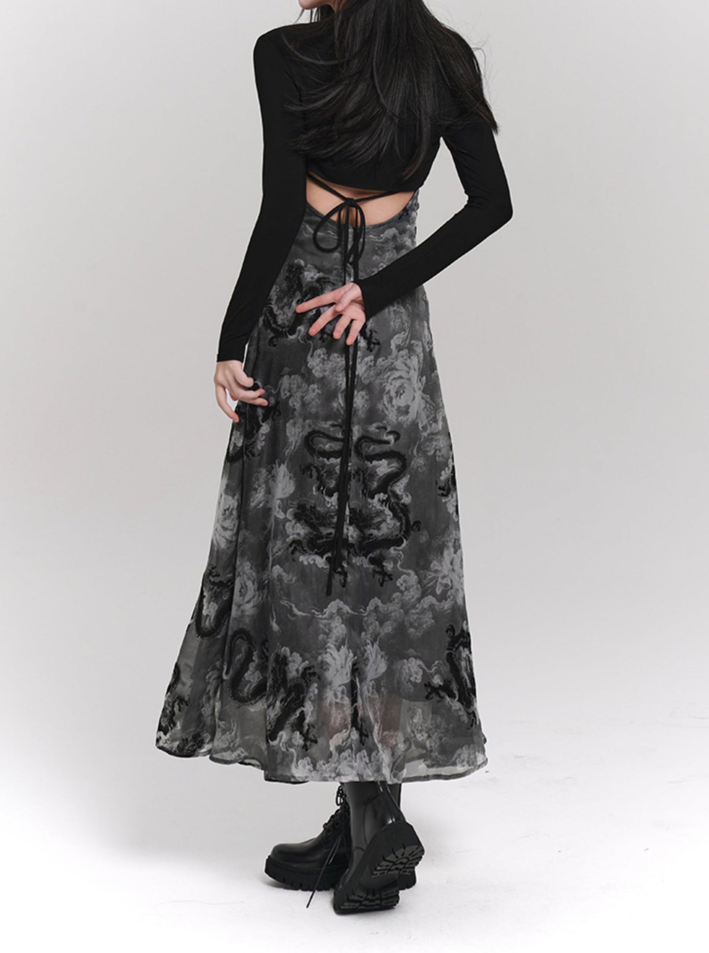 Ladyghost Chinese Style Fitted Maxi Dress - Gray Patterned Sleeveless Ankle-length
