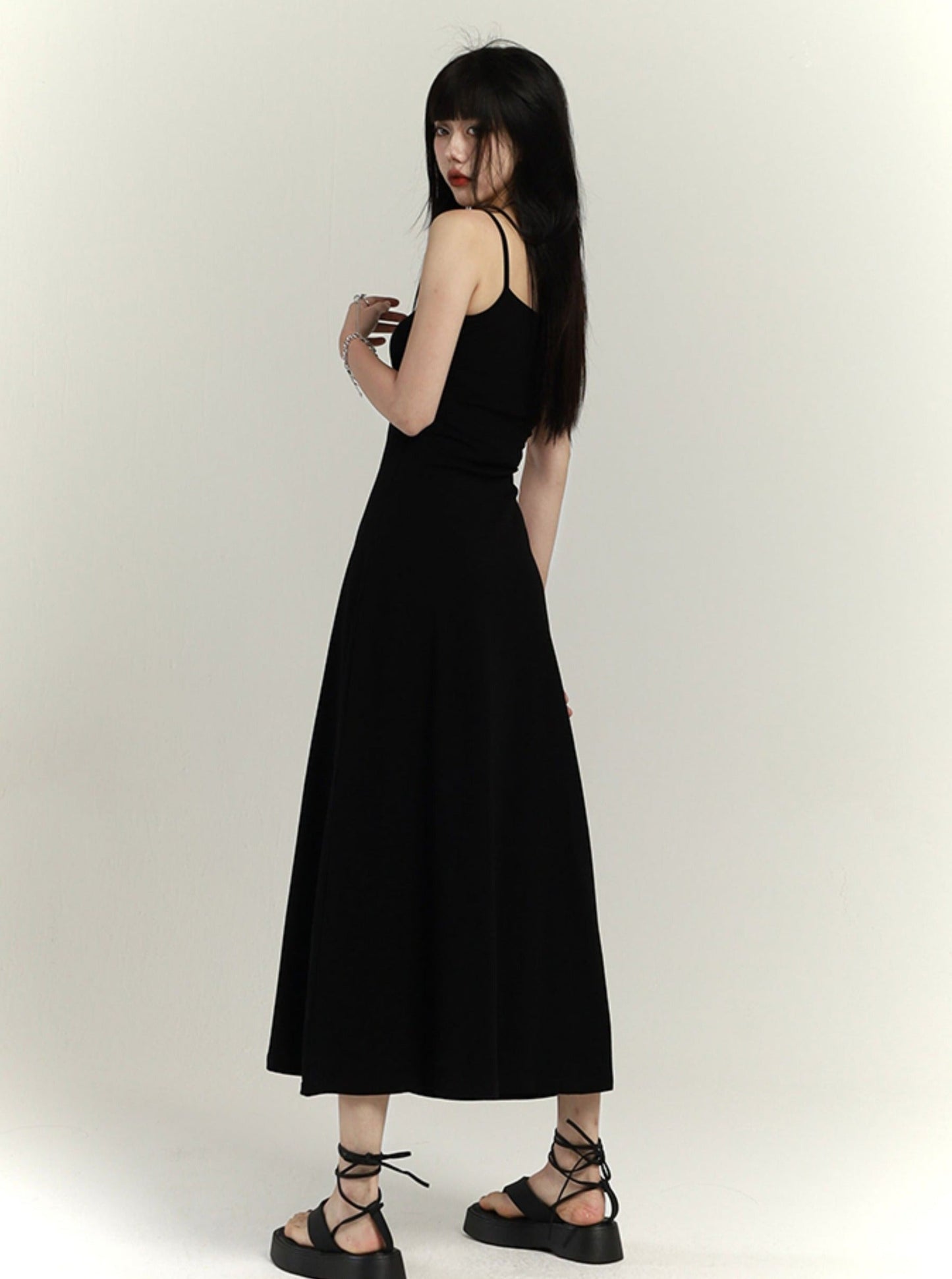 Slim Waist Hip-covering Slip Dress