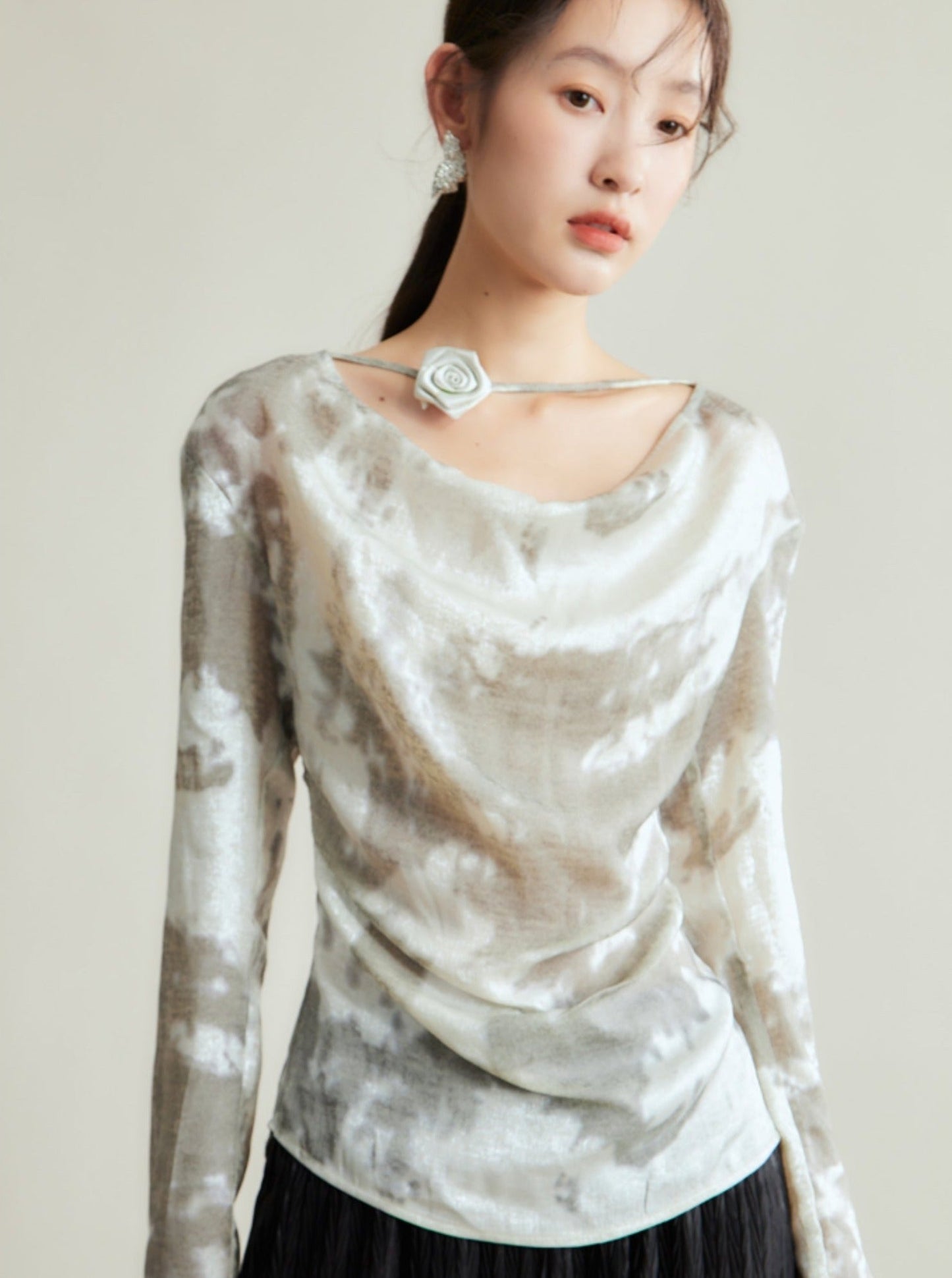 Silvery-white Satin/silk Blouse